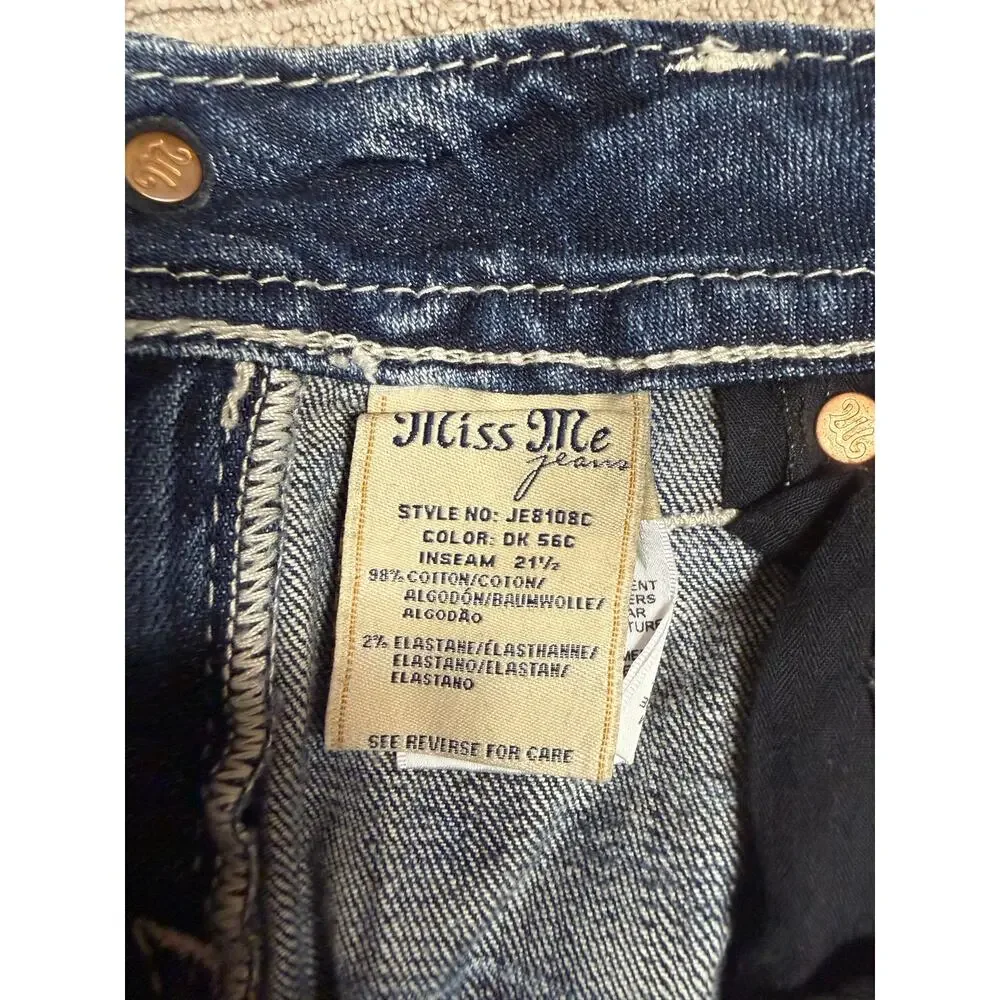 Miss Me Distressed Jeans Signature Cropped Size 28